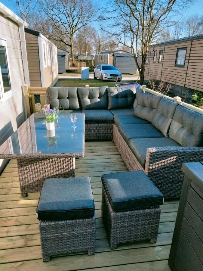 Bj Chalets - De Rug 1 - Vakantiepark Lauwersoog - Luxe Chalet Met Vaatwasser! Vroege Incheck! Ngoại thất bức ảnh