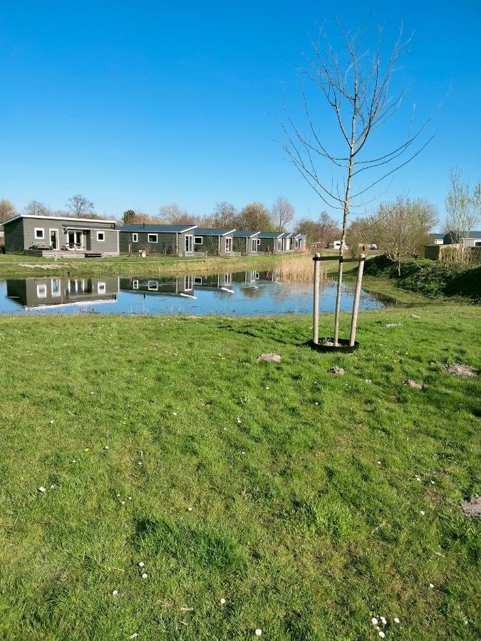 Bj Chalets - De Rug 1 - Vakantiepark Lauwersoog - Luxe Chalet Met Vaatwasser! Vroege Incheck! Ngoại thất bức ảnh